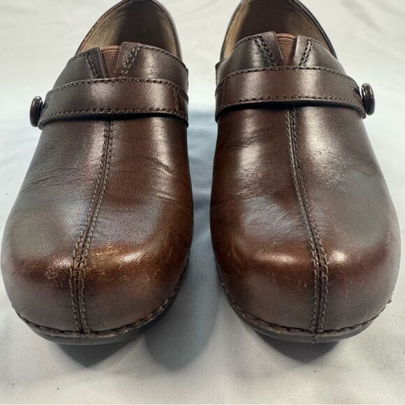 Dansko Brown Leather Mules - Picture 4 of 9